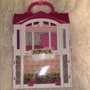Portable Barbie house